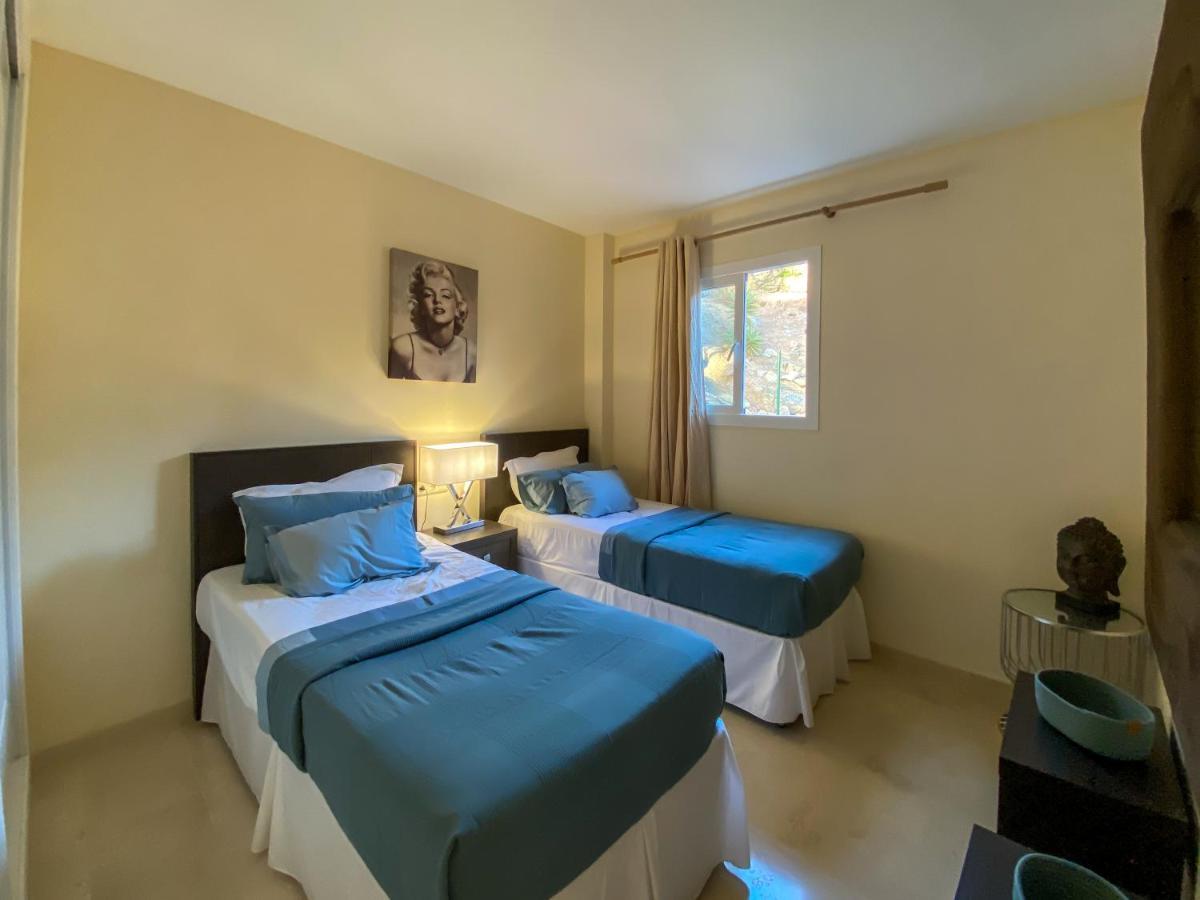 Marbella Elviria Apartment Bagian luar foto