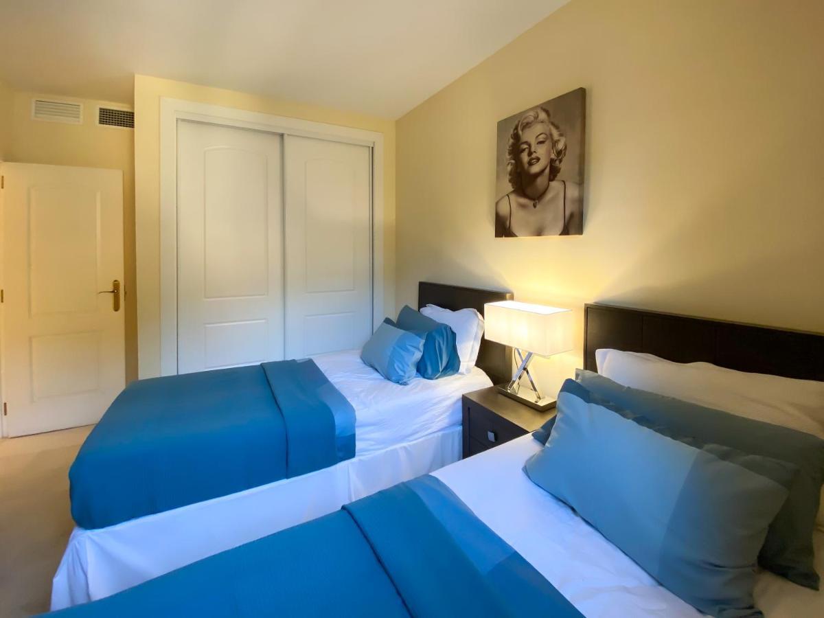 Marbella Elviria Apartment Bagian luar foto